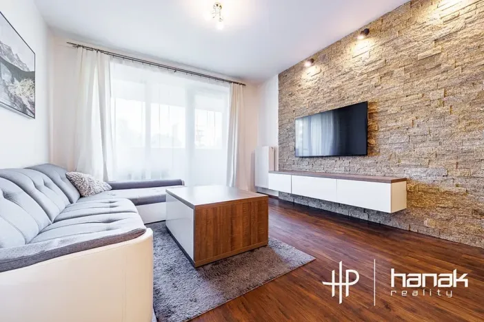 Pronájem bytu 2+kk, Olomouc, Janského, 78 m2