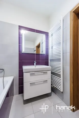 Pronájem bytu 2+kk, Olomouc, Janského, 78 m2