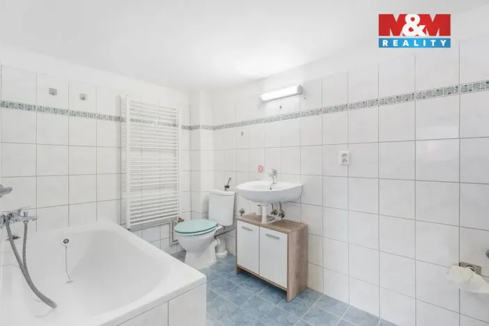 Prodej činžovního domu, Frýdlant, ČSA, 196 m2