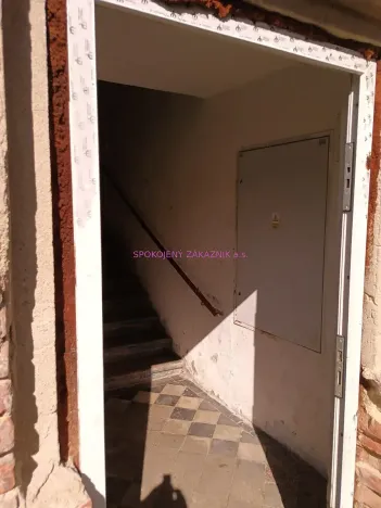 Prodej bytu 2+1, Děčín, Přírodní, 79 m2