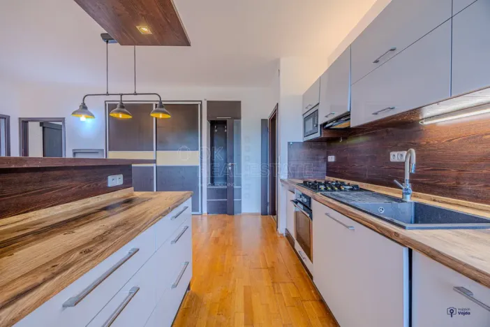 Pronájem bytu 3+kk, Hnojník, 66 m2