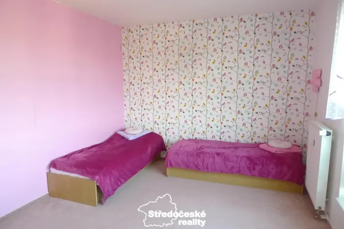 Pronájem bytu 4+kk, Praha - Suchdol, Holubí, 234 m2