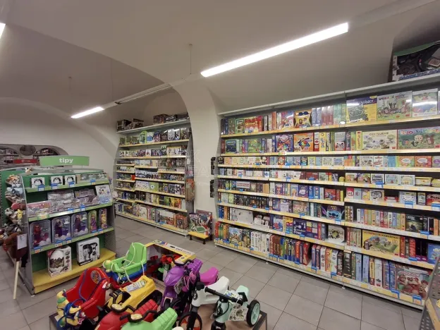 Pronájem obchodního prostoru, Kolín - Kolín I, 205 m2