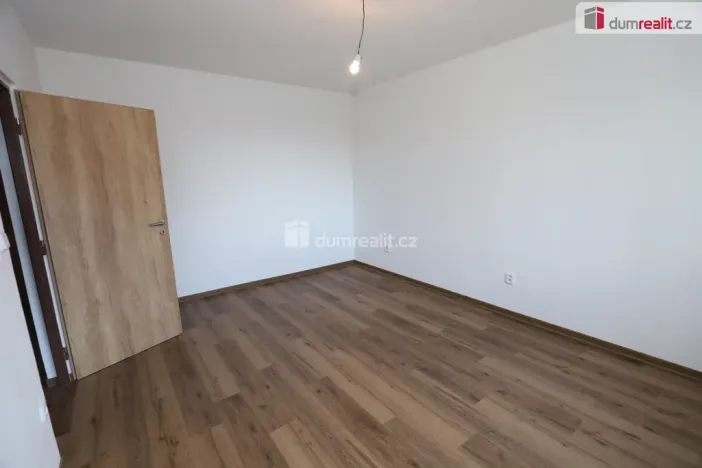 Pronájem bytu 1+1, Cheb, Americká, 36 m2