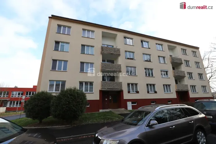 Pronájem bytu 1+1, Cheb, Americká, 36 m2