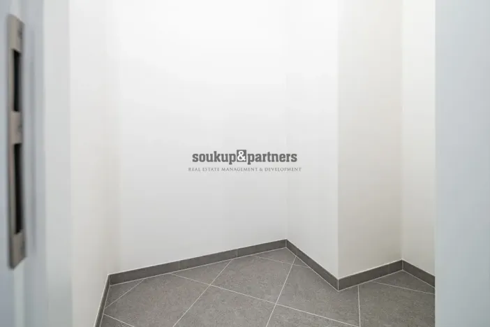 Prodej bytu 2+kk, Praha - Ruzyně, Stočesova, 54 m2