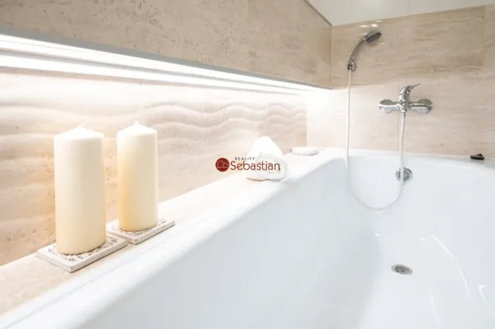 Pronájem bytu 2+1, Teplice - Trnovany, Antonína Sochora, 61 m2