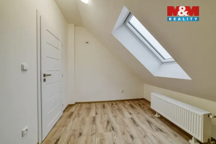 Prodej činžovního domu, Luby, Revoluční, 218 m2