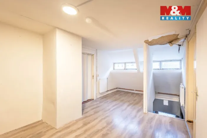 Prodej rodinného domu, Nový Bor - Arnultovice, B. Egermanna, 157 m2