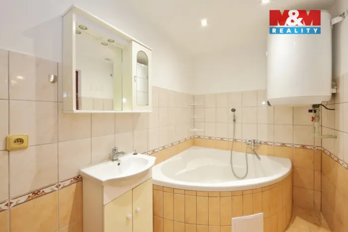 Prodej rodinného domu, Oudoleň, 70 m2