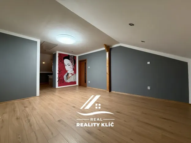 Pronájem bytu 3+kk, Ostrava, Zolova, 100 m2