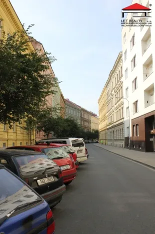 Pronájem bytu 1+kk, Brno, Bezručova, 20 m2