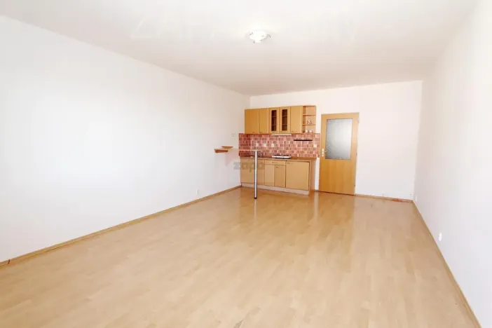 Pronájem bytu 1+kk, Praha - Záběhlice, K prádelně, 34 m2