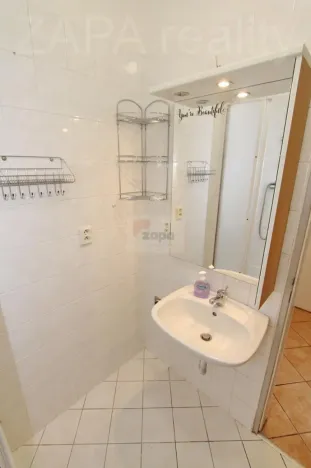 Pronájem bytu 1+kk, Praha - Záběhlice, K prádelně, 34 m2