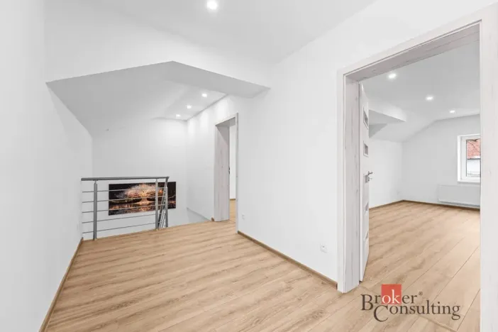 Prodej rodinného domu, Dřenice, 126 m2