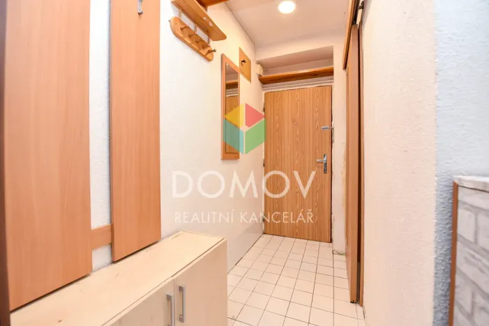 Pronájem bytu 2+1, Tmaň, Sídliště, 43 m2