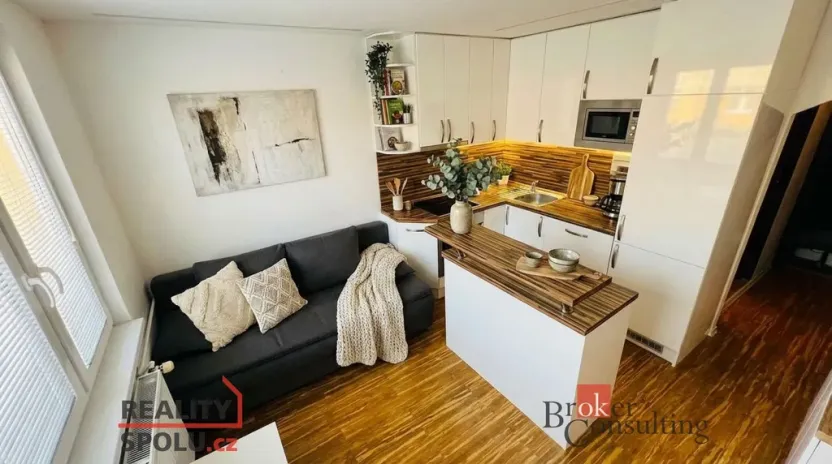 Pronájem bytu 1+1, Cvikov - Cvikov II, Sídliště, 40 m2