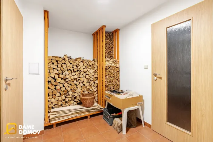 Prodej rodinného domu, Kostelec u Holešova, 260 m2