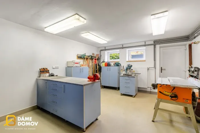 Prodej rodinného domu, Kostelec u Holešova, 260 m2