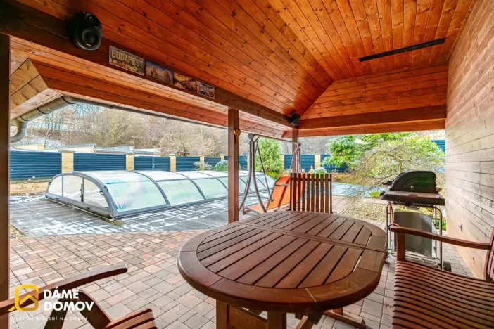 Prodej rodinného domu, Kostelec u Holešova, 260 m2