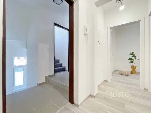 Prodej bytu 3+1, Praha, Žitavského, 77 m2