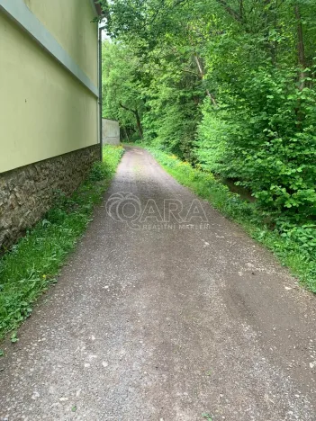 Prodej podílu 1/2 rodinného domu, Praha - Zadní Kopanina, Kavylová, 500 m2