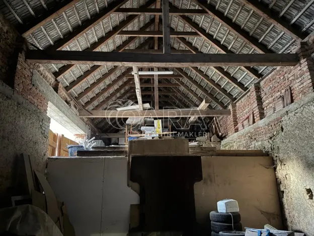 Prodej podílu 1/2 rodinného domu, Praha - Zadní Kopanina, Kavylová, 500 m2