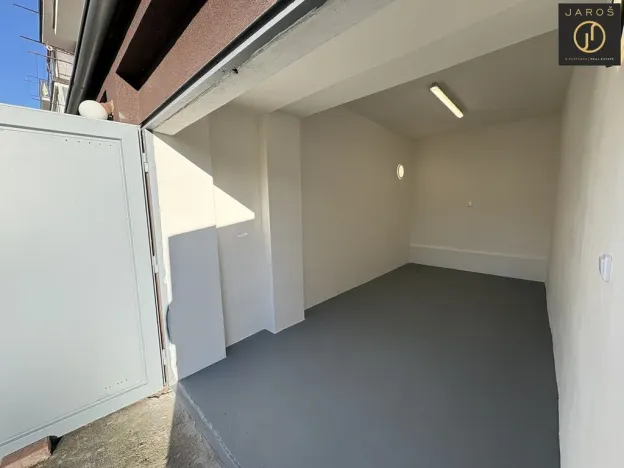 Prodej bytu 3+1, Žatec, Bratří Čapků, 81 m2