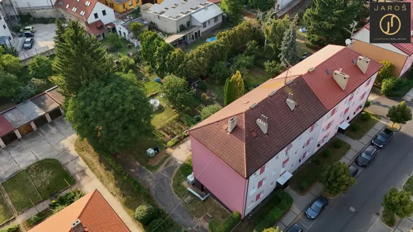 Prodej bytu 3+1, Žatec, Bratří Čapků, 81 m2