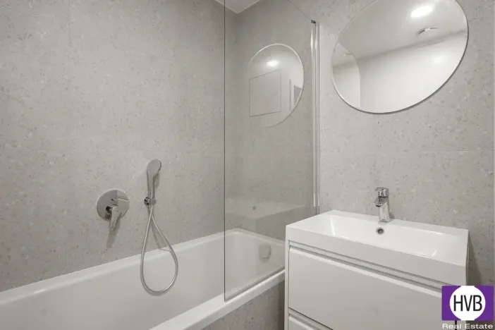 Prodej bytu 4+kk, Praha, Novodvorská, 76 m2