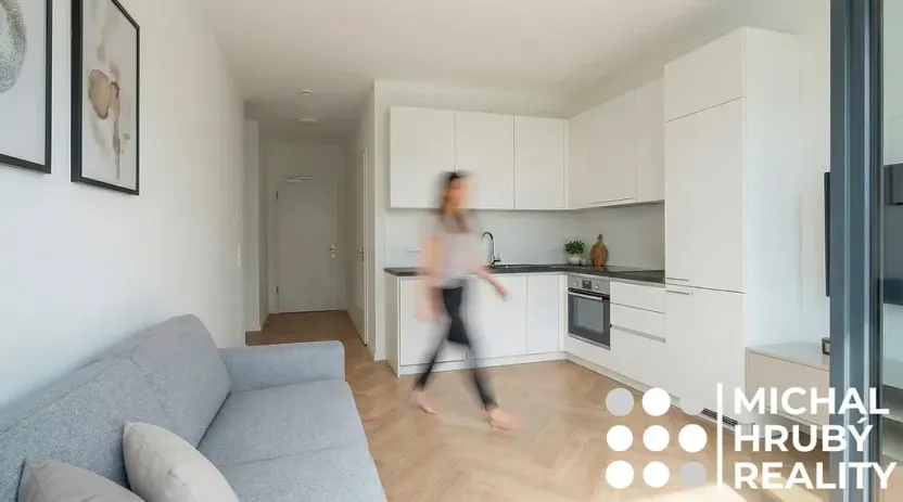 Prodej bytu 1+kk, Ostrava, Výstavní, 27 m2