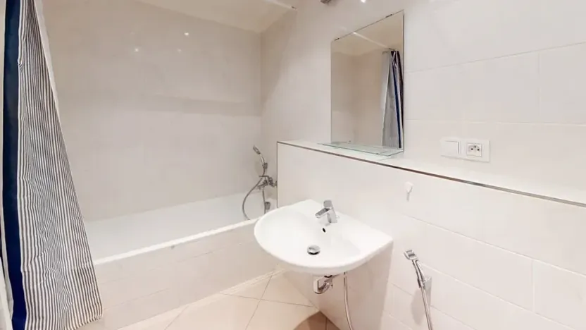 Pronájem bytu 2+kk, Praha - Holešovice, Na Maninách, 65 m2