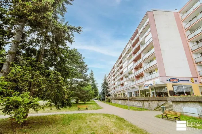 Pronájem bytu 3+kk, Neratovice, nám. Republiky, 78 m2