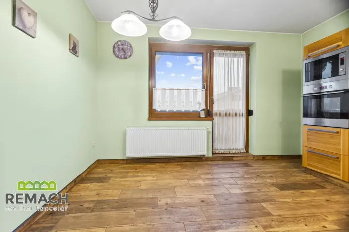 Prodej rodinného domu, Hronov, Karoliny Světlé, 250 m2
