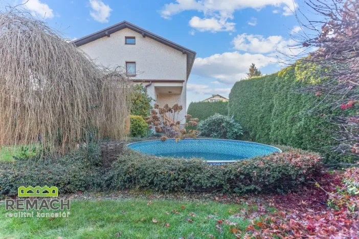 Prodej rodinného domu, Hronov, Karoliny Světlé, 250 m2