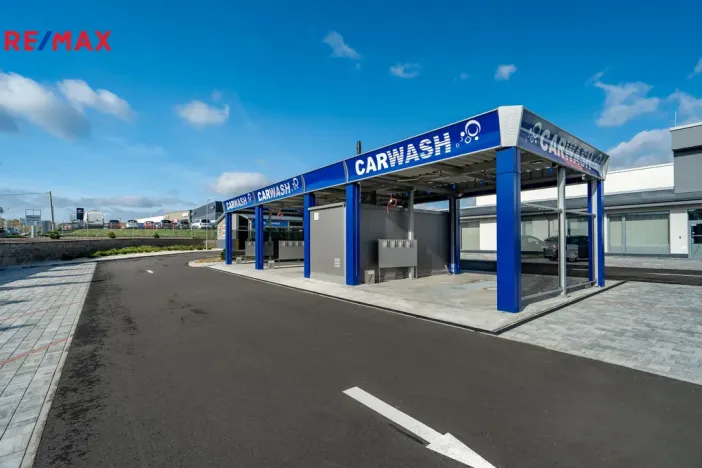 Prodej komerční nemovitosti, Karlovy Vary, 1967 m2