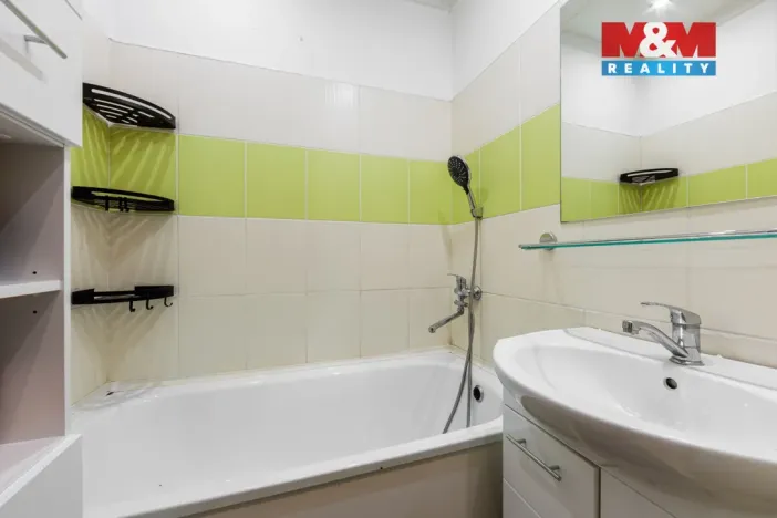 Prodej bytu 2+1, Sokolov, Sokolovská, 49 m2