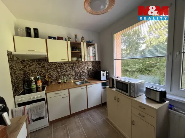 Pronájem bytu 2+1, Děčín - Děčín XXVII-Březiny, Kosmonautů, 63 m2