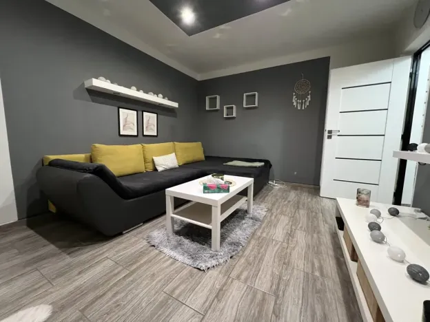 Pronájem bytu 3+1, Pardubice - Polabiny, kpt. Bartoše, 60 m2