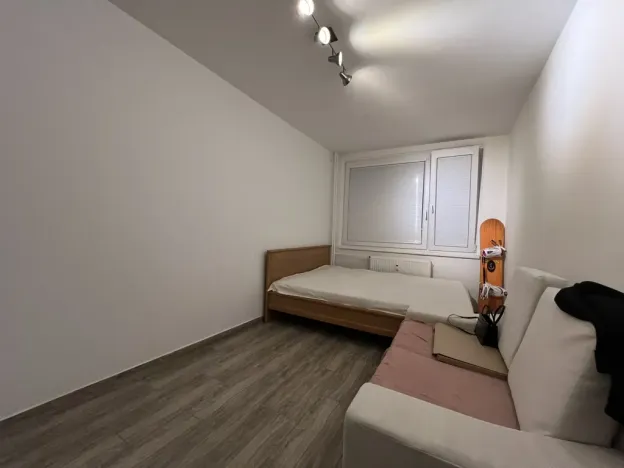 Pronájem bytu 3+1, Pardubice - Polabiny, kpt. Bartoše, 60 m2