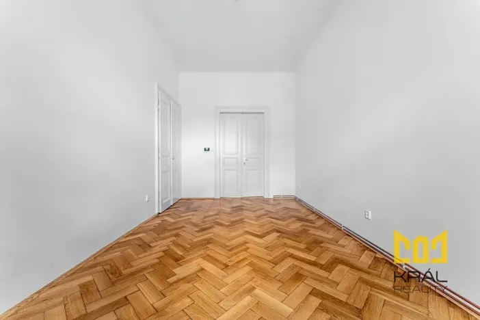 Pronájem bytu 3+1, Praha - Smíchov, Arbesovo náměstí, 113 m2