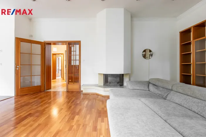 Prodej bytu 3+kk, Karlovy Vary, Krále Jiřího, 120 m2