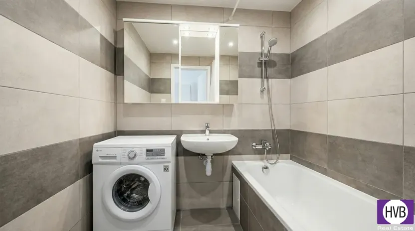 Prodej bytu 3+1, Jílové, Na rovině, 76 m2