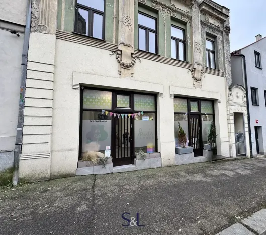 Pronájem obchodního prostoru, Liberec, Valdštejnská, 58 m2