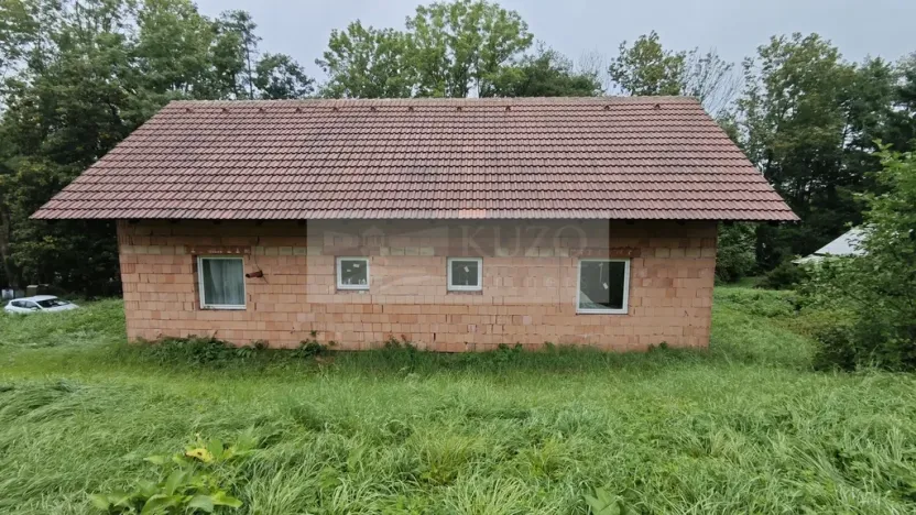 Prodej rodinného domu, Mladé Buky - Hertvíkovice, 140 m2