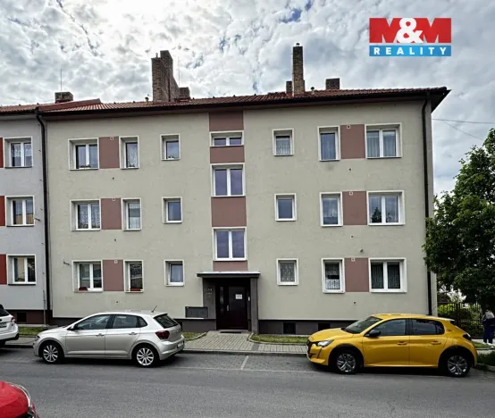 Prodej bytu 3+1, Žatec, Bratří Čapků, 65 m2