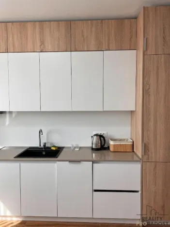 Prodej bytu 2+kk, Durrës,Albánie, 57 m2