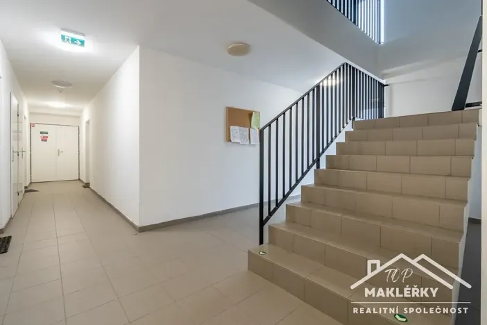 Pronájem bytu 1+kk, Uhlířské Janovice, Hrnčířská, 30 m2