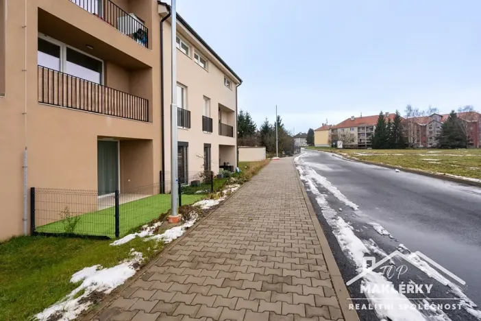 Pronájem bytu 1+kk, Uhlířské Janovice, Hrnčířská, 30 m2