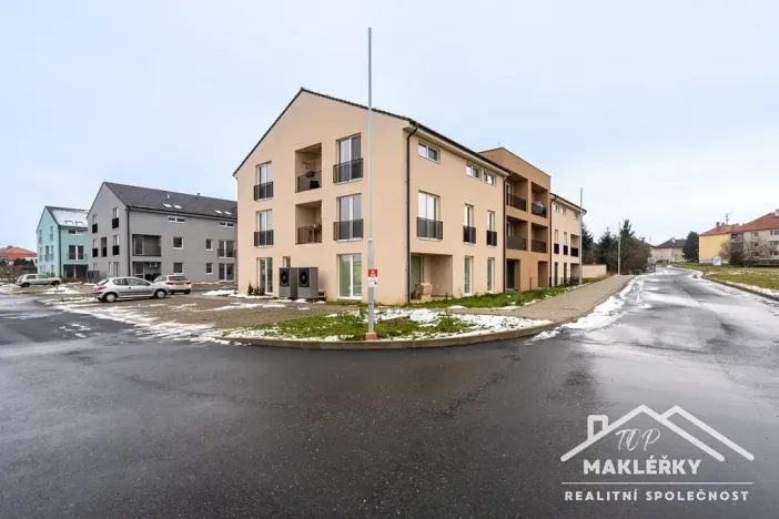 Pronájem bytu 1+kk, Uhlířské Janovice, Hrnčířská, 30 m2